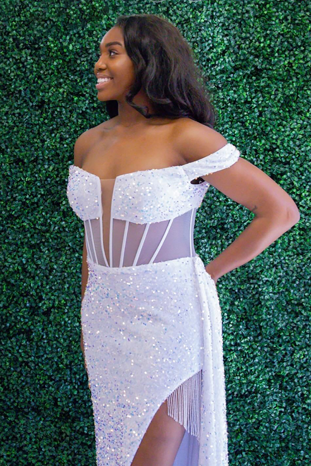 White Sparkling Corset Prom Dress with Slit �?Off-Shoulder Mermaid Long Sequins