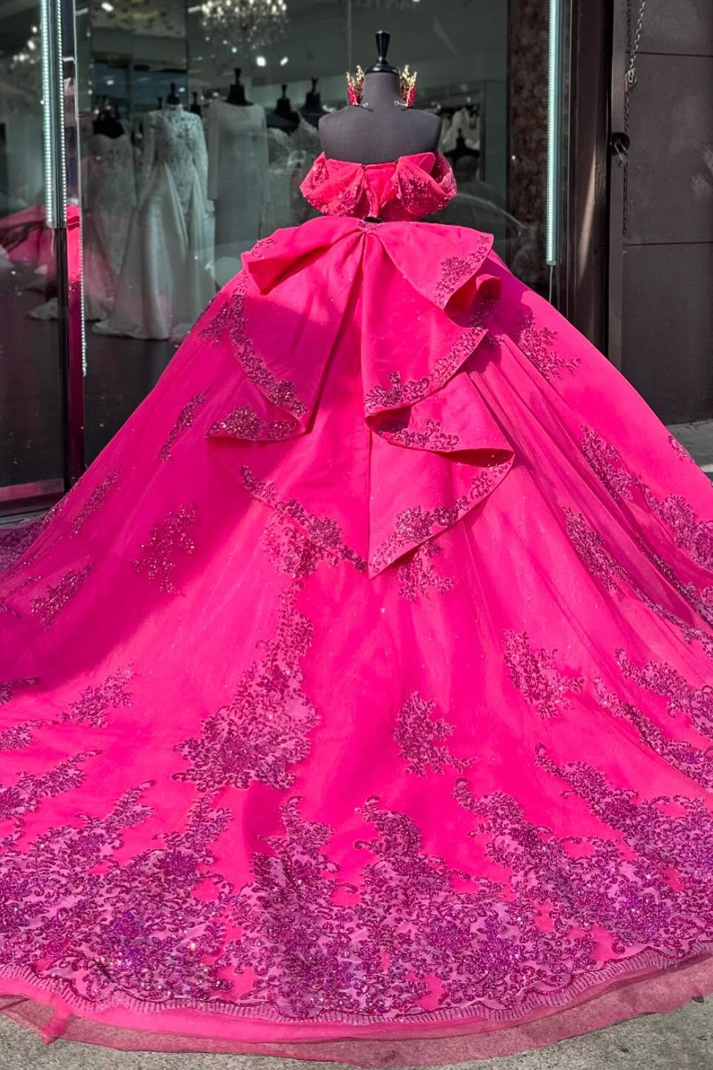 Fuchsia Sparkle Princess Off-Shoulder Tulle Quinceanera Dress with Applique and Train