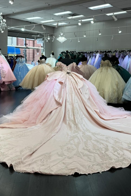 Off the Shoulder Sparkly Blush Satin Ball Gown with Appliqued Chapel Train for Quinceanera