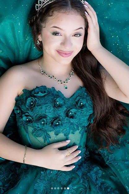 Sweetheart Princess Quinceanera Dress in Sparkly Peacock Tulle with Appliques