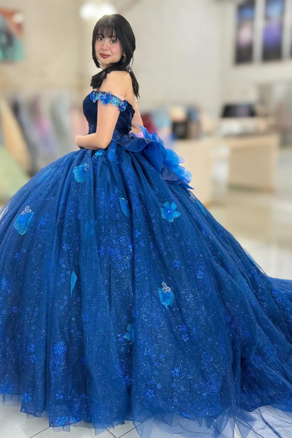 Off-the-Shoulder Navy Corset Quinceanera Dress Featuring Appliques