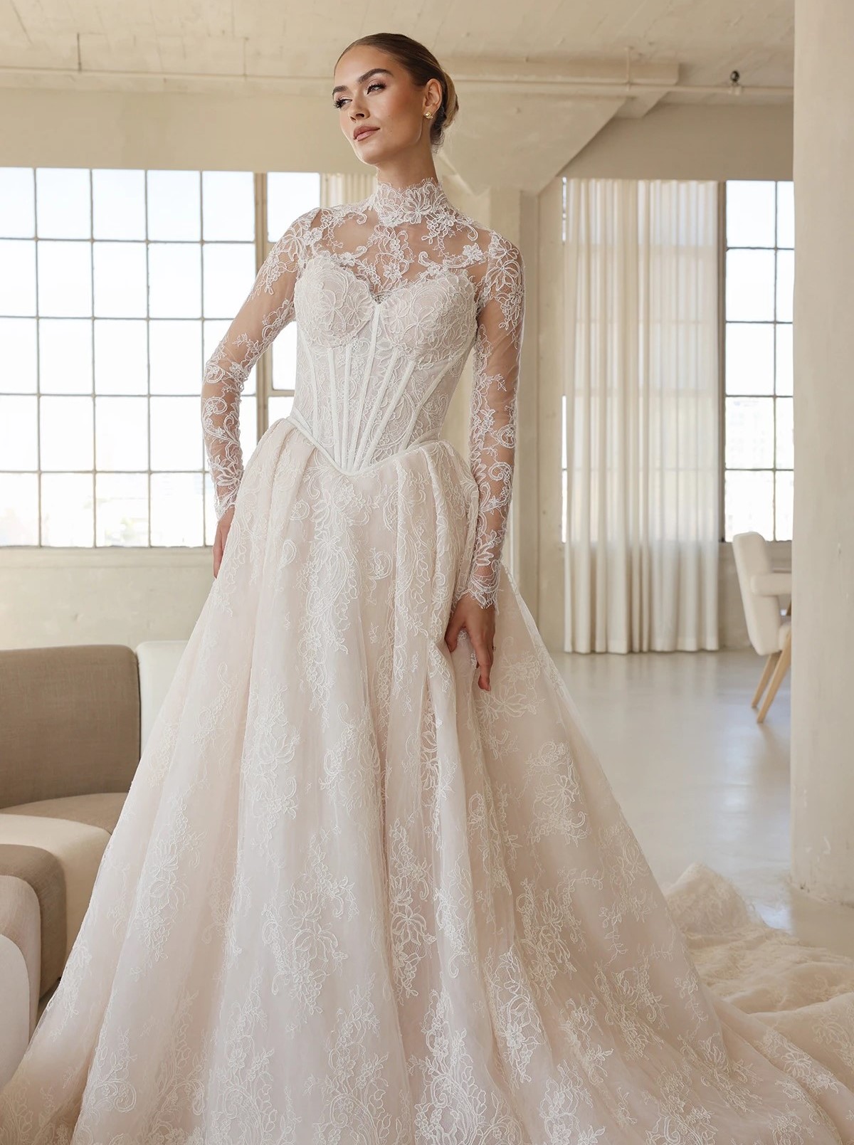 Long-Sleeve Wedding Dresses