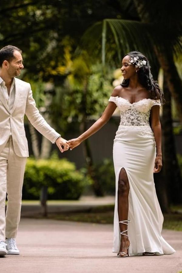 Modern Off-the-Shoulder Mermaid Sweetheart Long Wedding Dress with Slit