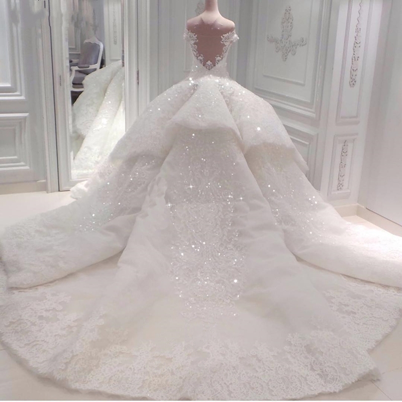 Beautiful Ball Gown Off-the-Shoulder Wedding Dress with Beadings Appliques