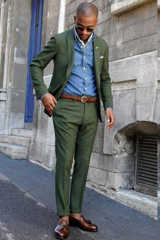 Gentle Dark Green Peaked Lapel Wedding Suits for Men