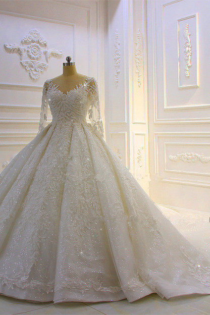 Chic Beading Church Train Sleeves Long Ball Gown Wedding Dress with Lace Appliques
