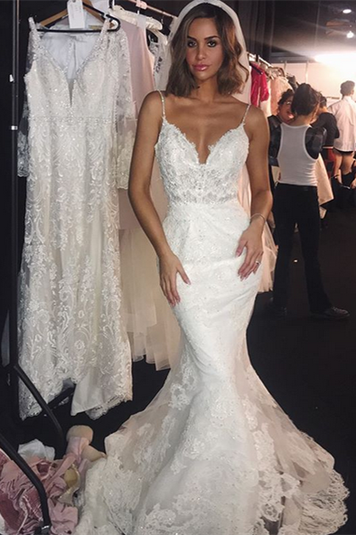 Mermaid Spaghetti-Straps Lace Wedding Dress with Appliques