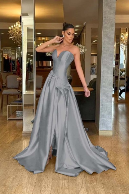 Stunning Strapless Sleeveless Long Split Formal Dress With Pleated