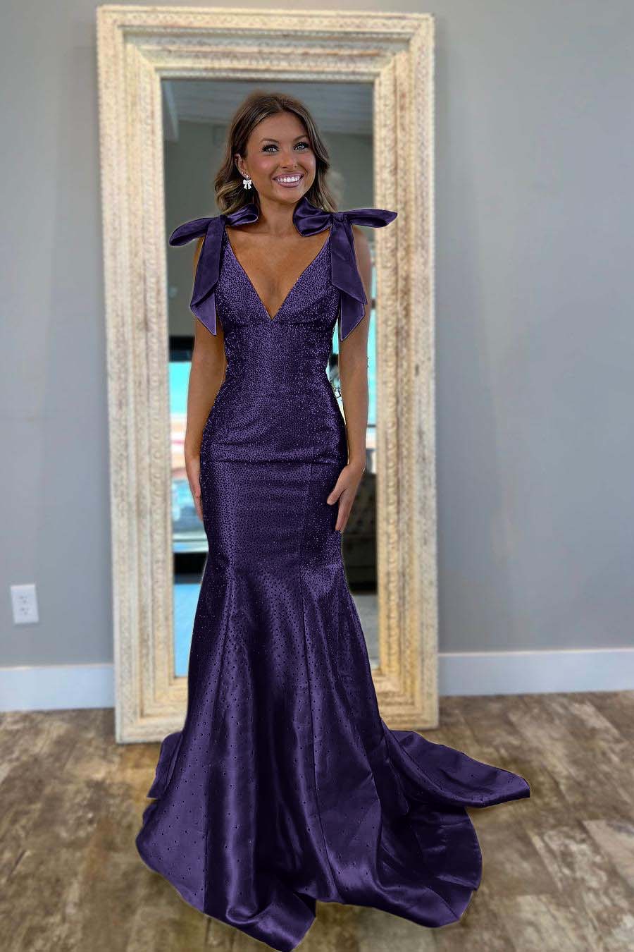 Straps V Neck Sleeveless Long Mermaid Formal Dress With Beading