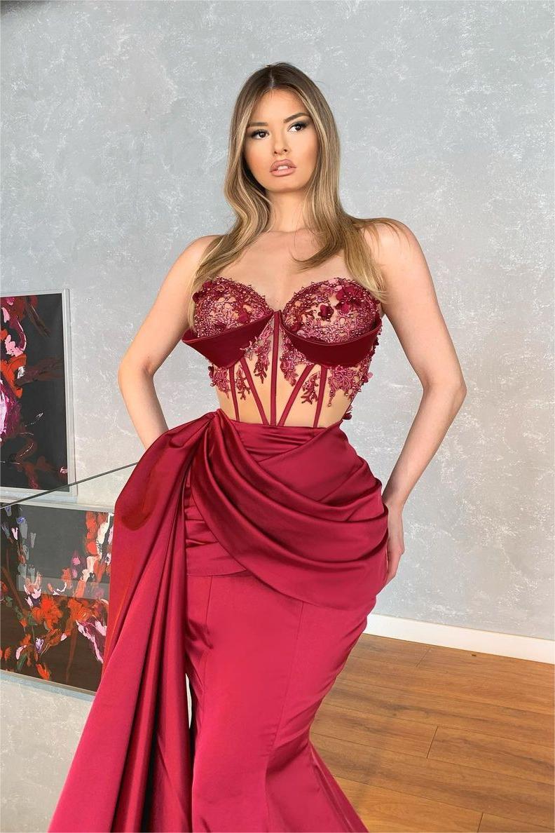 Glamorous Strapless Sleeveless Long Pleated Mermaid Formal Dress With Embroidery