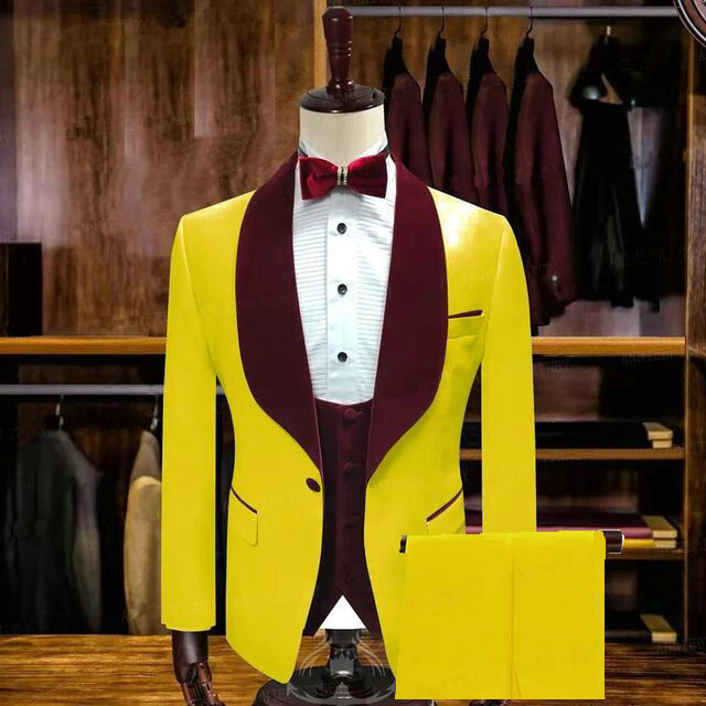 Fashion Yellow Velvet Lapel Wedding Groom Suits with One-Button