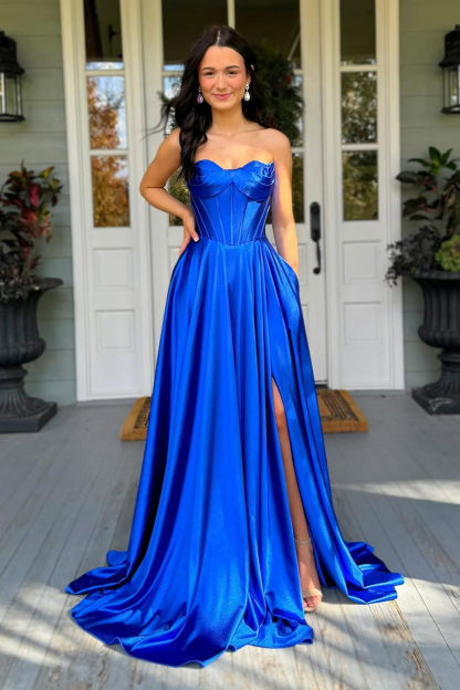 Sweetheart Dark Green Long Satin A-Line Corset Prom Dress with Ruched Detail and Slit