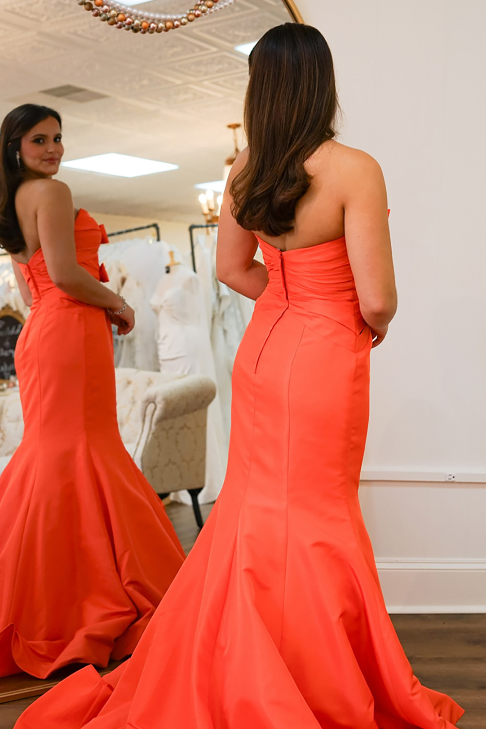Elegant Long Mermaid Prom Dress in Royal Blue Satin with Sweetheart Neckline and Bow