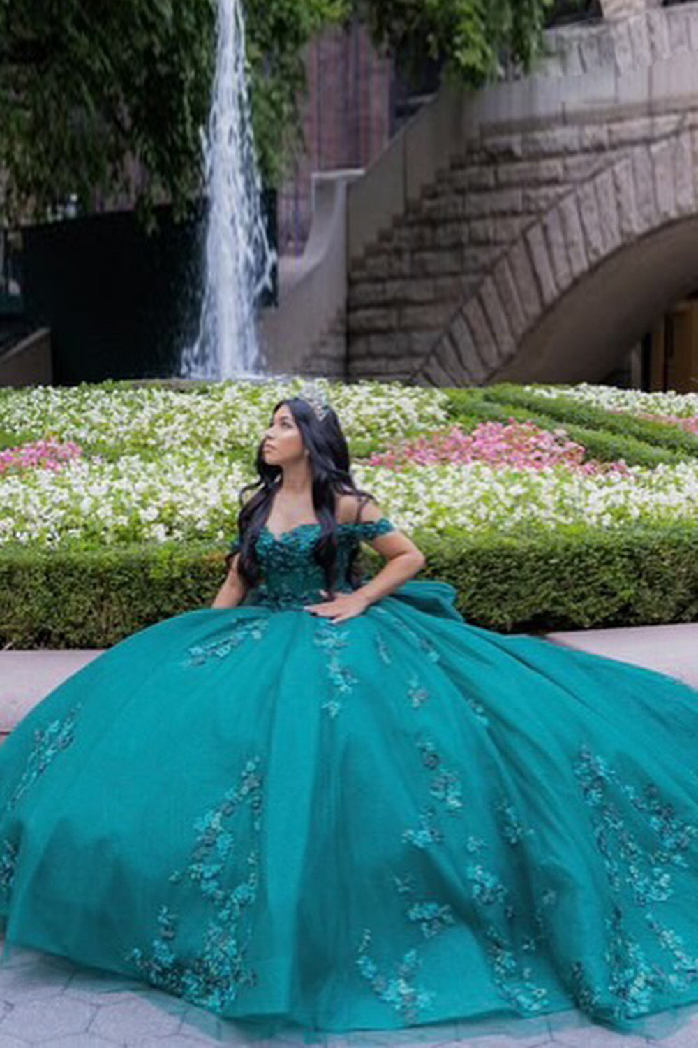 Off-the-Shoulder Peacock Green Ball Gown with Tulle Applique and Bow for Quinceanera