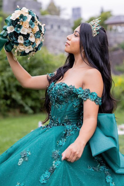 Off-the-Shoulder Peacock Green Ball Gown with Tulle Applique and Bow for Quinceanera