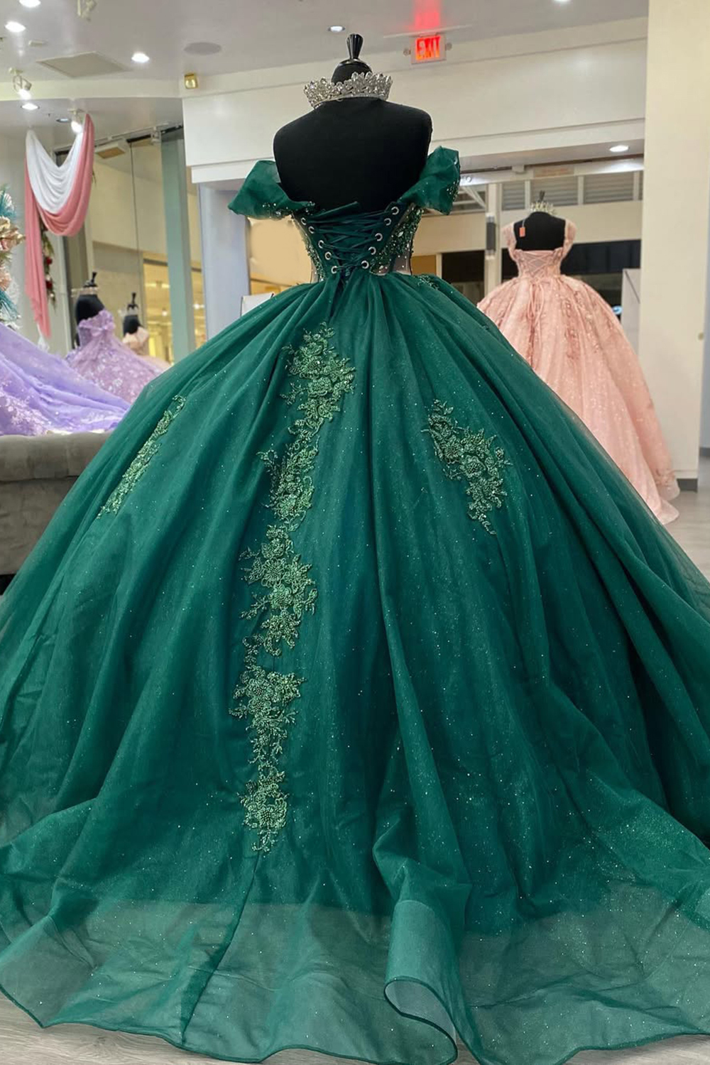 Off-the-Shoulder Pine Green Quinceanera Ball Gown with Tulle Applique
