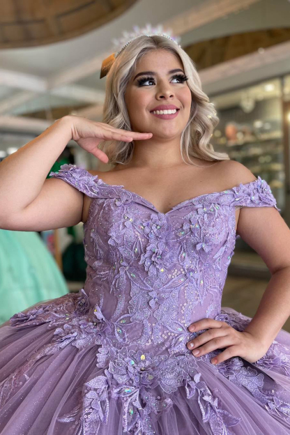 Off-the-Shoulder Lilac Tulle Quinceanera Ball Gown with Appliques