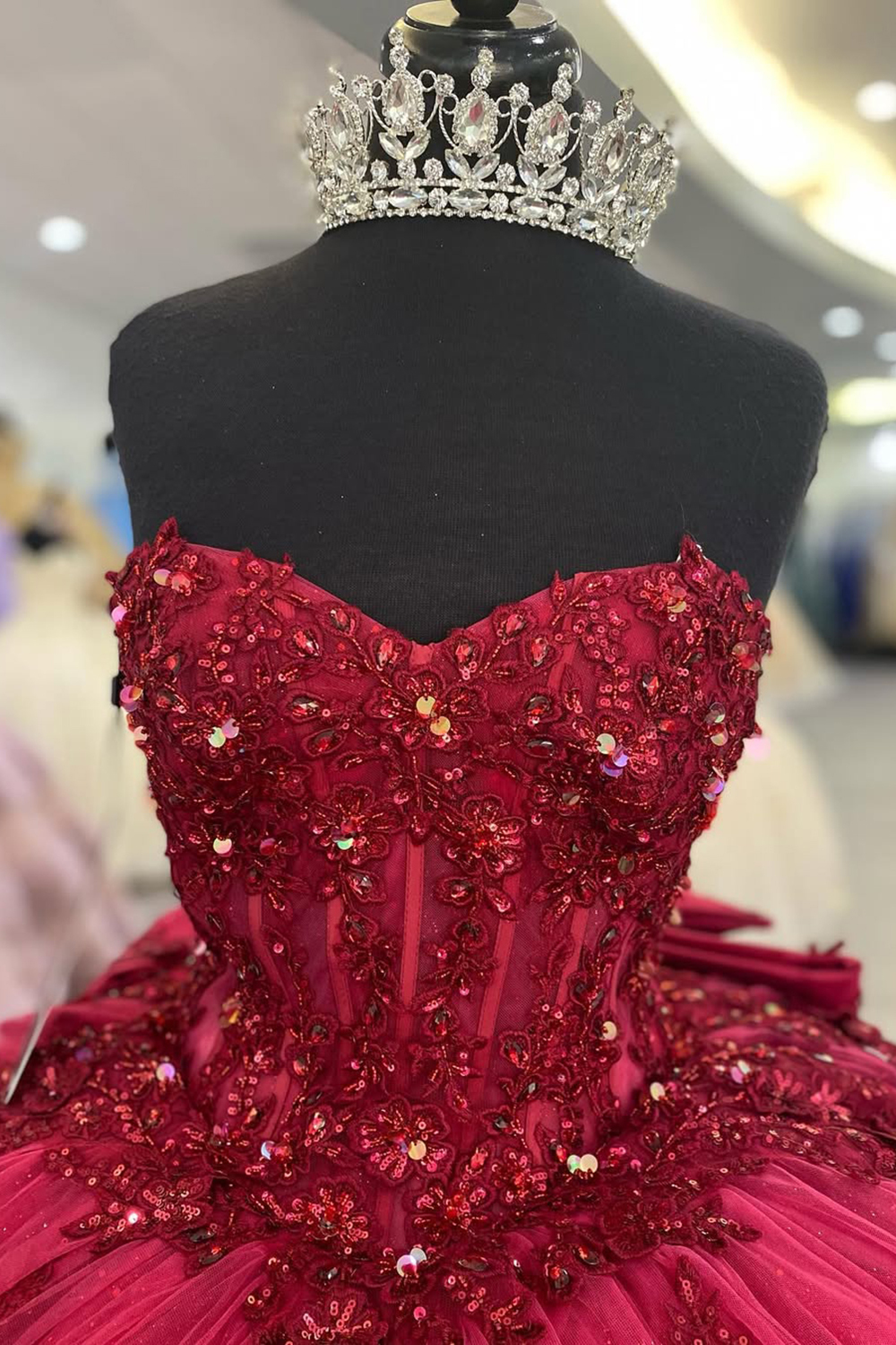 Sweetheart Ball Gown in Burgundy with Tulle Applique and Bow for Quinceanera