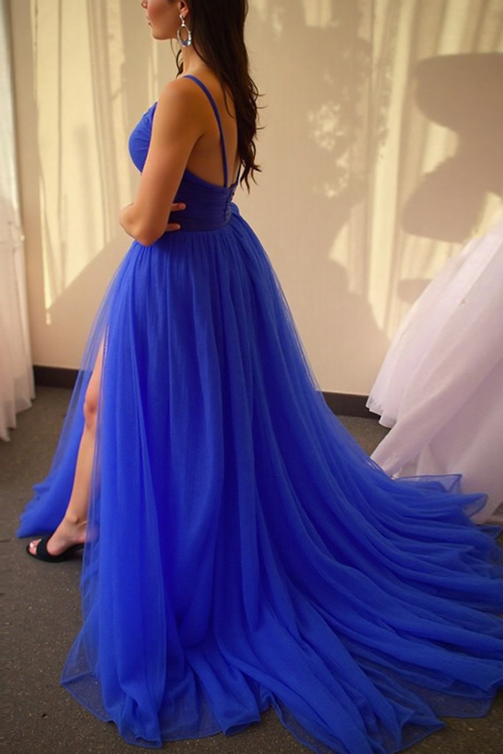 Elegant Royal Blue A-Line Prom Gown with Spaghetti Straps Tulle Skirt and Thigh Slit