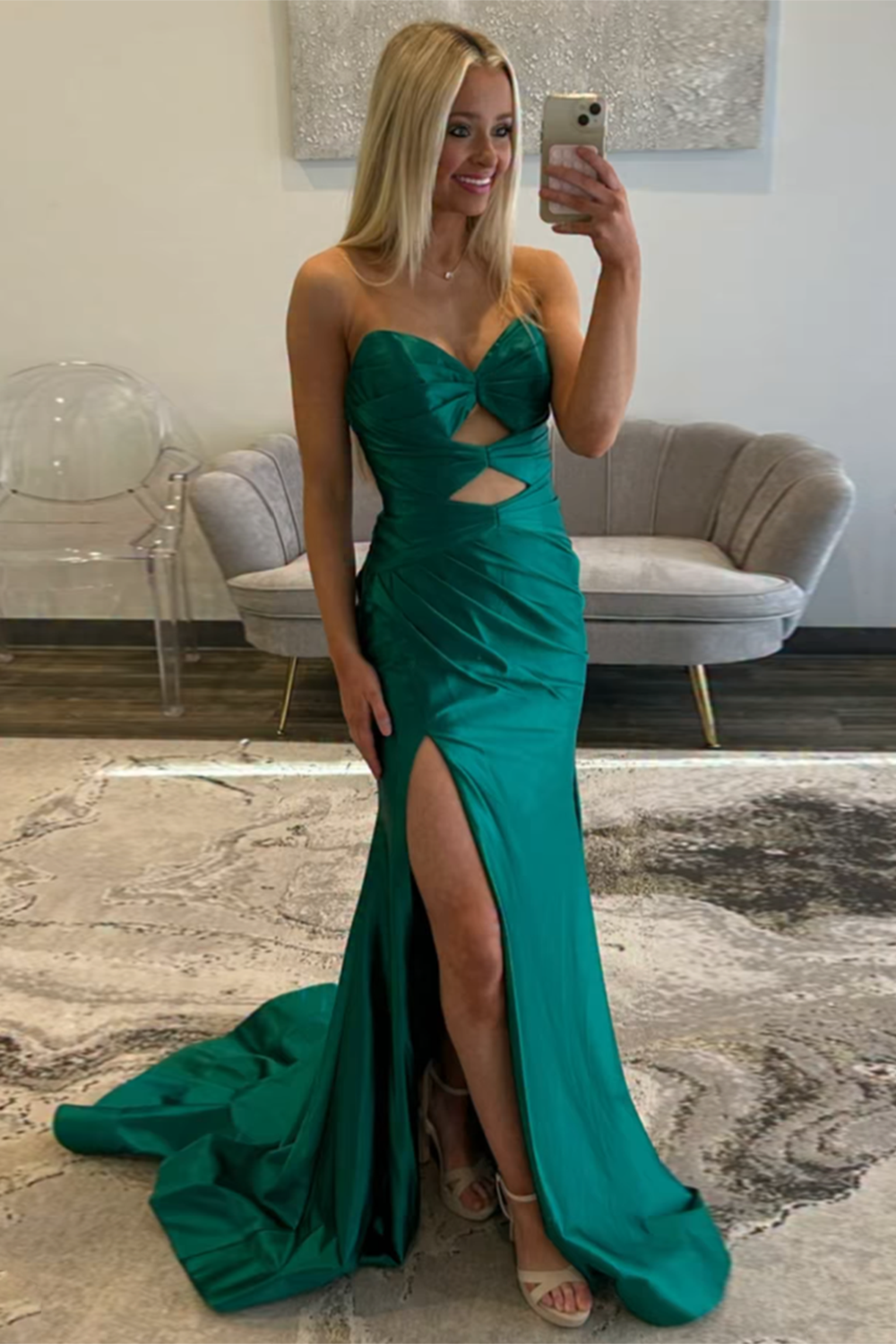 Long Satin Mermaid Prom Dress in Emerald Green with Sweetheart Neckline and Slit