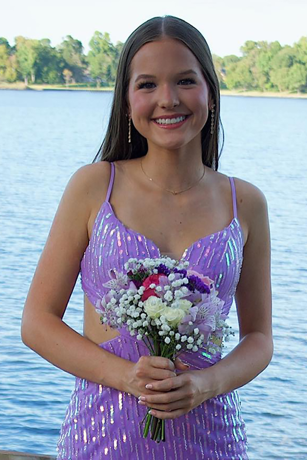 Short Spaghetti Straps Bodycon Homecoming Dress in Sparkly Purple