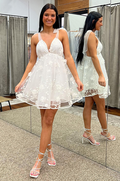 Short A-Line Prom Dress in White Tulle with Applique