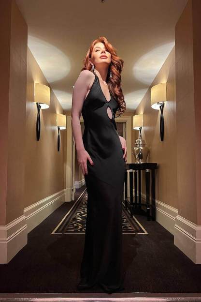 Black Halter Sleeveless Mermaid Long Formal Dress With Pleated