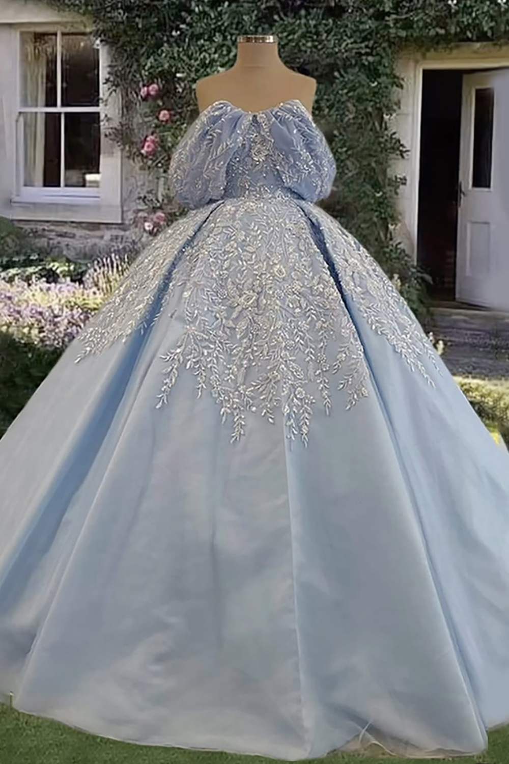 Off-the-Shoulder Purple Satin Ball Gown with Appliques for Quinceanera