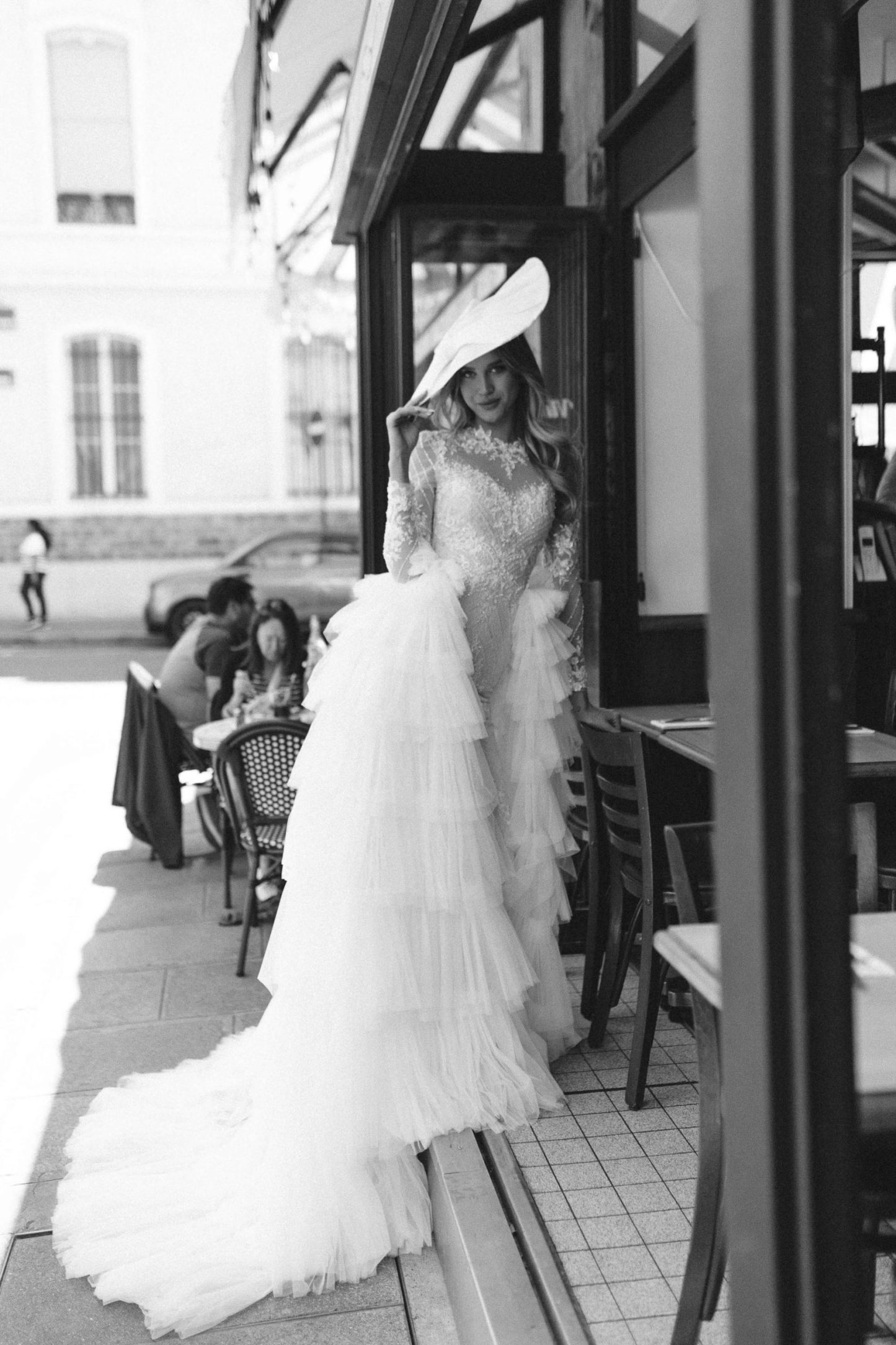 Unmissable Gorgeous White Applique Floor-Length Wedding Dress