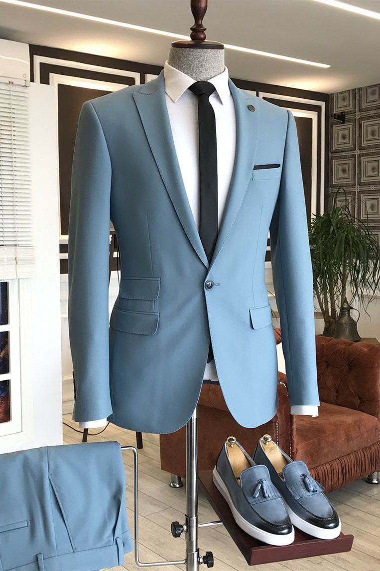 Sky Blue Peaked Lapel Wedding Suits with Three Flaps