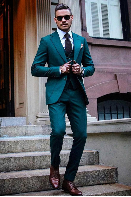 Simple Green Three-Piece Reception Suit for Groom with Notched Lapel