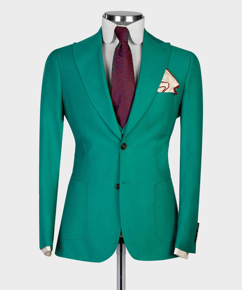 Fashion Dominic Green Peaked Lapel Three-Piece Prom Suits