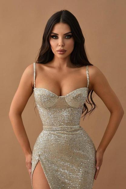 Charming Sequins Straps Sweetheart Sleeveless Long Formal Dress With High Split