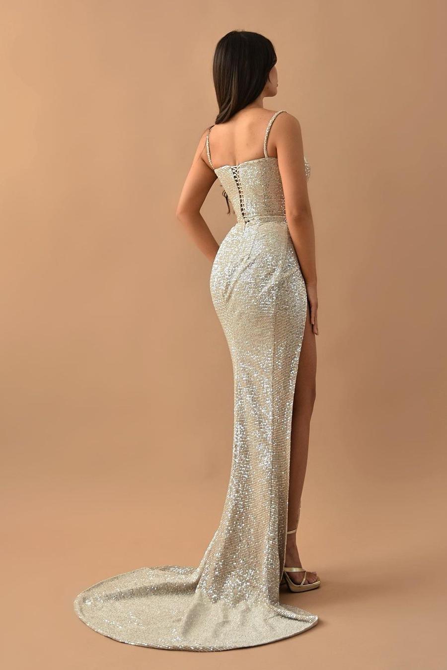 Charming Sequins Straps Sweetheart Sleeveless Long Formal Dress With High Split