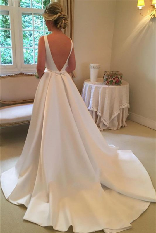 Chic Sleeveless Satin Princess Wedding Dress Open Back