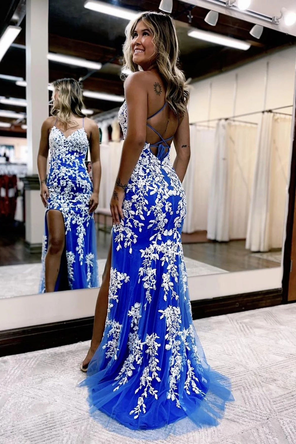 Blue Long Prom Dress with Mermaid Spaghetti Straps and Appliques