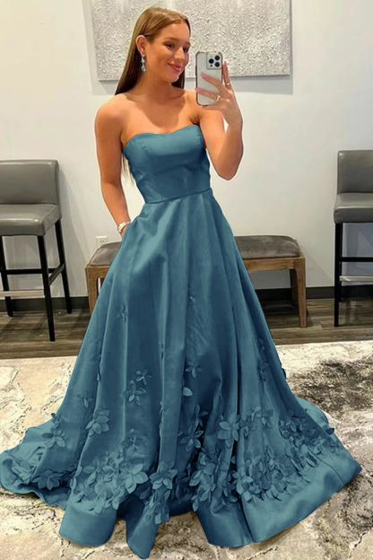 Baby Blue Strapless Appliques Sleeveless Evening Dress