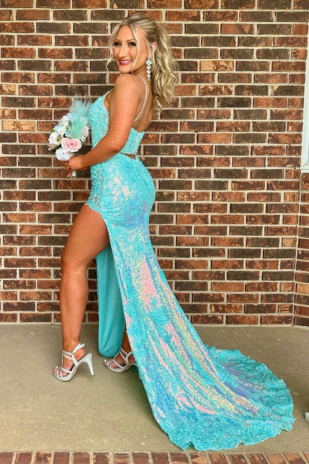 Long Mermaid Prom Dress in Sparkly Lilac with Sequins and Lace