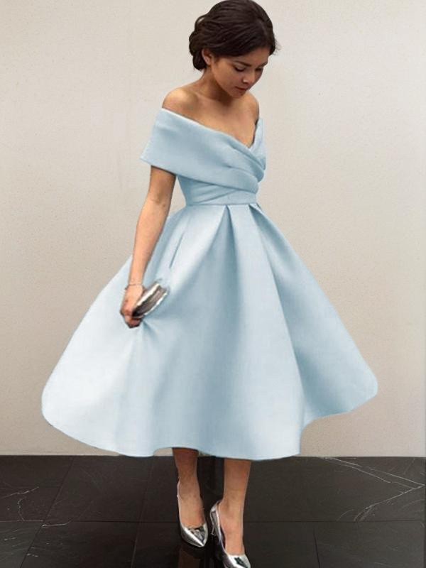 Graceful Sky Blue V-Neck Off-The-Shoulder Puffy Short cocktail Dress