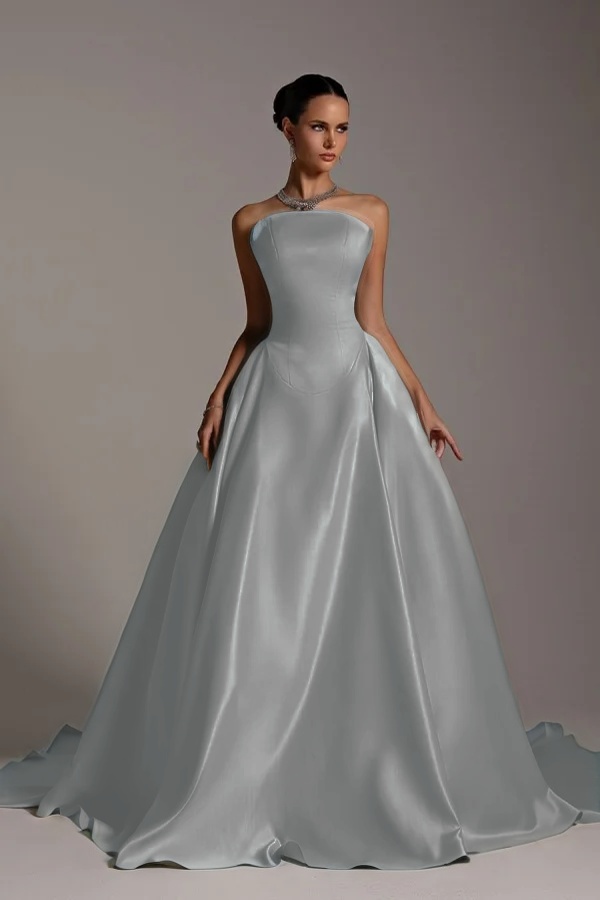 Chic Strapless Sleeveless A Line Long Formal Dress With Pleated