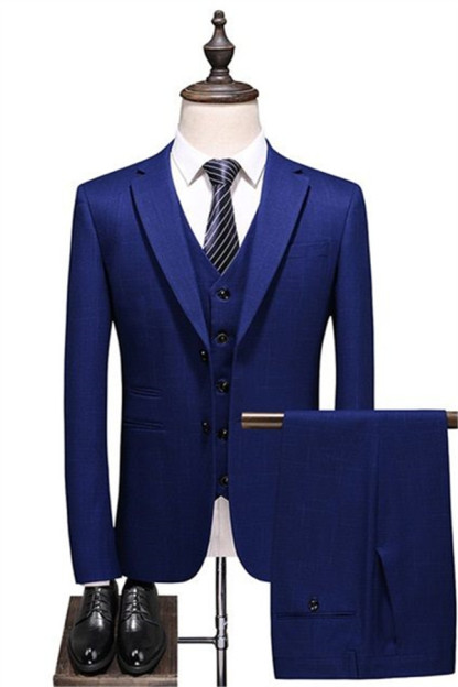 Chic Slim Fit Navy Blue Notched Lapel Wedding Tuxedo
