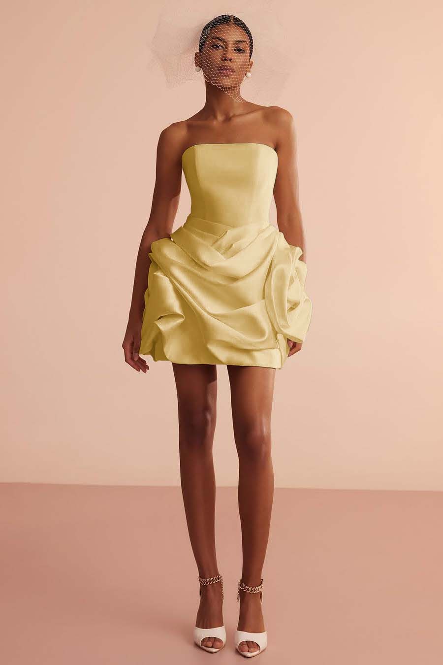 Glamorous Strapless Sleeveless Short Formal Dress With Pleated