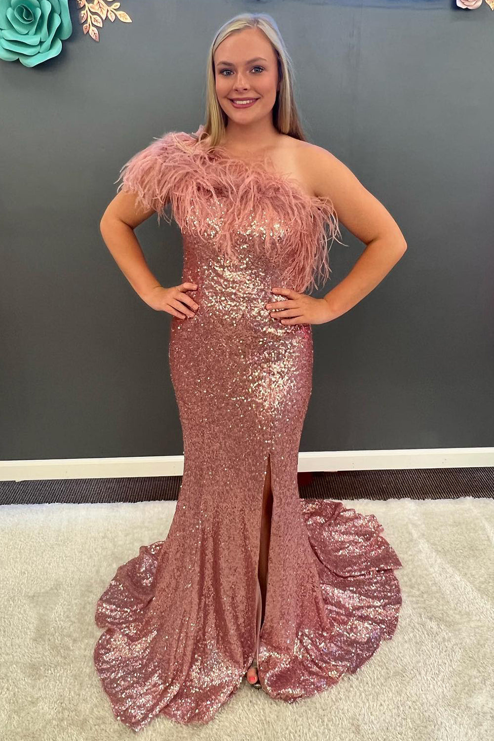 Light Blue Mermaid Prom Dress with Sequins and Feathers Strapless Long Style