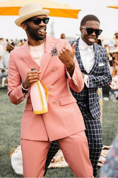 New Arrival Double-Breasted Bespoke Business Prom Suit for Guys with Peaked Lapel