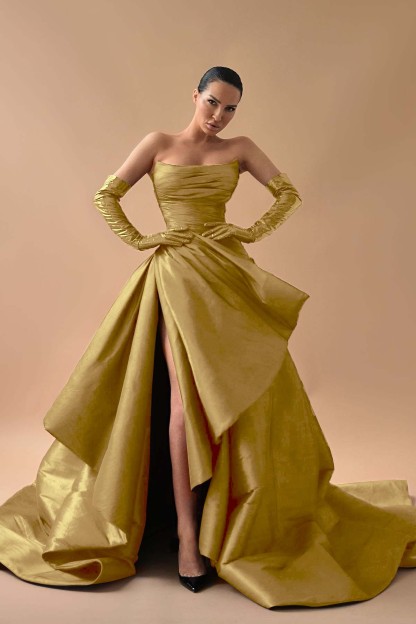 Strapless Sleeveless Long Split Formal Dress With Gloves Pleated