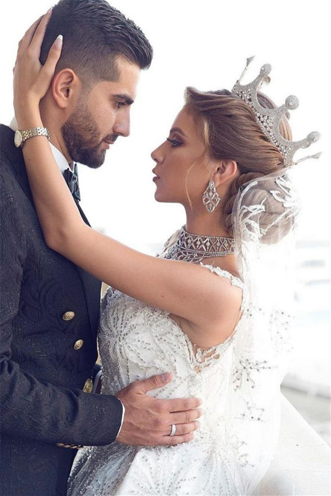 Glamorous Cap Sleeves Ball Gown Wedding Dress with Beadings