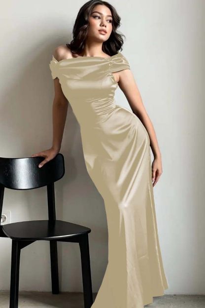 Off the Shoulder Sleeveless Long Mermaid Formal Dress With Pleated