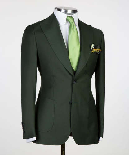 Chic Dark Green Three-Piece Peaked Lapel Business Men's Suits