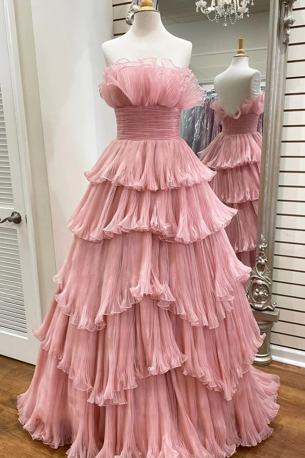 Elegant Blue Strapless A-Line Prom Gown with Ruffled Details