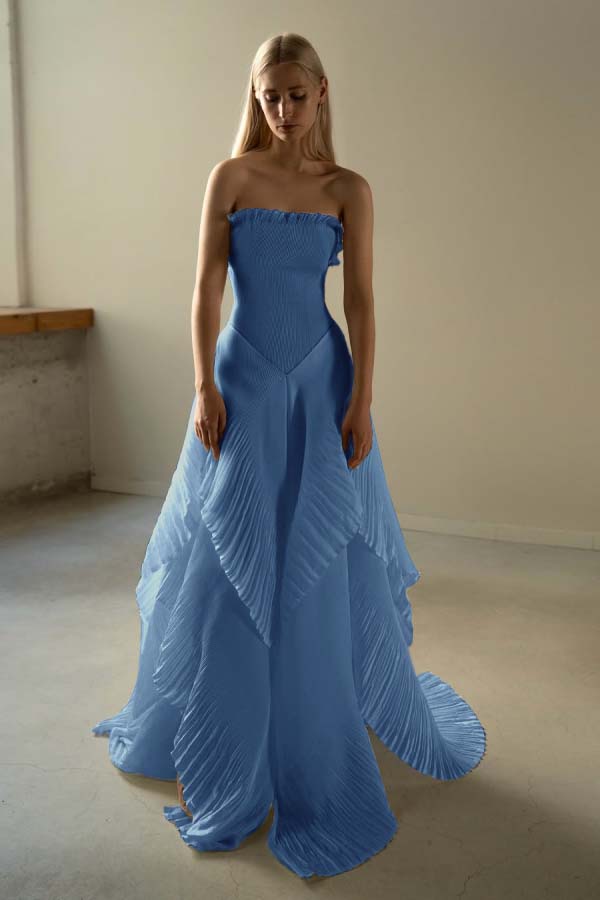 Chic Strapless Sleeveless Long Formal Dress With Ruffles Pleated